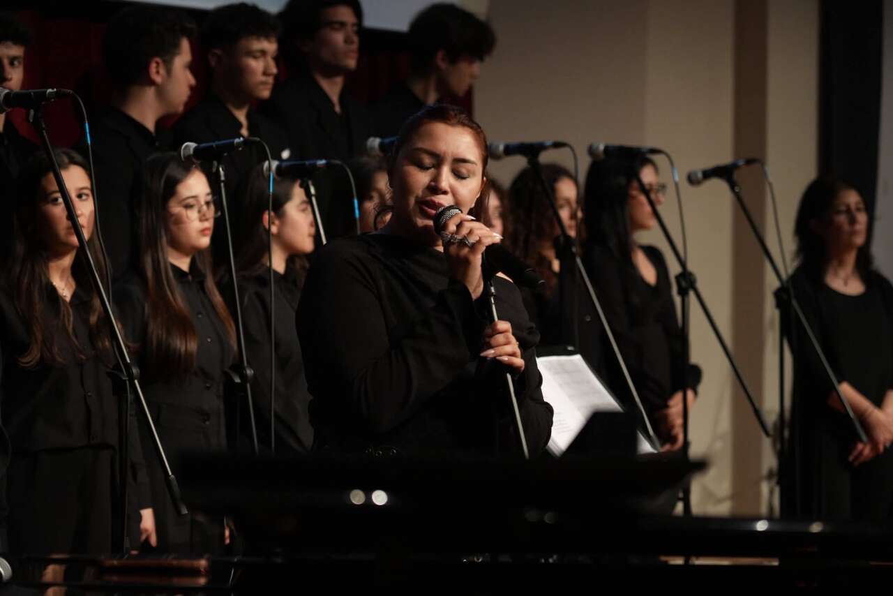 Muğla’da ‘Kim Var?’: Öğrenciler ve Yücel Arzen Aynı Sahnede 10